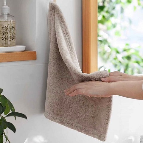 حوله دستی بسته سه عددی ساده با رنگ های جذاب