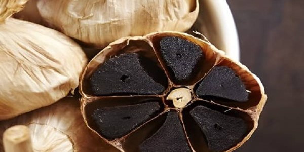 تصویر 4 از قیمت و خرید سیر سیاه غنچه + فروش ارزان