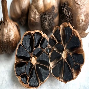 سیر سیاه اهواز محصول اقلیم گرم جنوبی اصیل