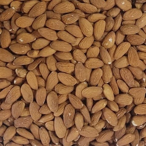 مغز بادام