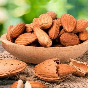انواع بادام درختی صادراتی با کیفیت بالا