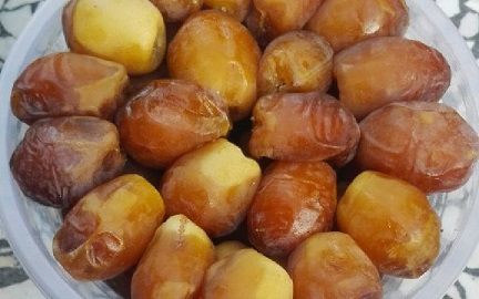 تصویر 3 از قیمت خرید خرما هلیله ای بم + فروش ویژه