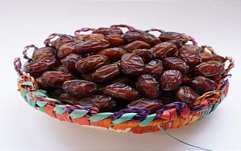 تصویر 2 از قیمت خرما خاصویی شیره دار + خرید باور نکردنی