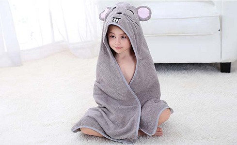 تصویر 5 از قیمت حوله تن پوش کودک پسرانه + خرید باور نکردنی