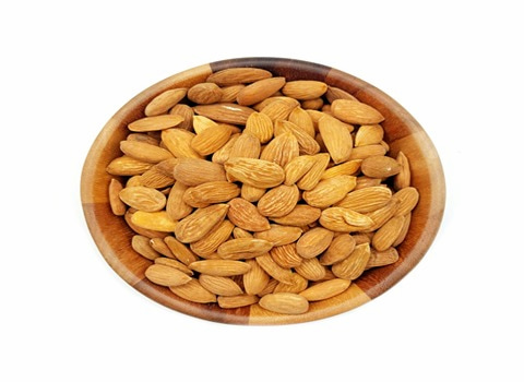 تصویر 4 از قیمت خرید مغز بادام مامایی + فروش ویژه