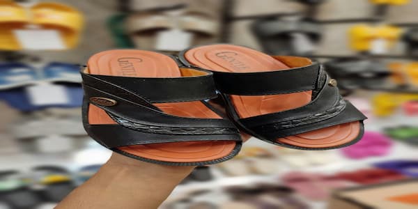تصویر 3 از قیمت خرید صندل چرمی مردانه با فروش عمده