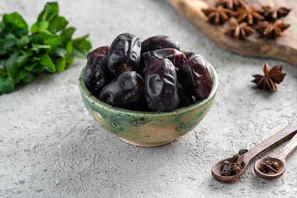 تصویر 2 از راهنمای خرید خرما مضافتی صادراتی + قیمت عالی