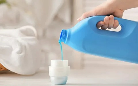 تصویر 1 از قیمت خرید مایع سفید کننده معطر پریل + فروش ویژه