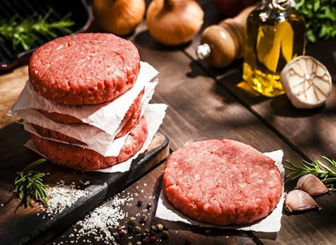 تصویر 5 از قیمت همبرگر ذغالی گوشتیران + خرید باور نکردنی