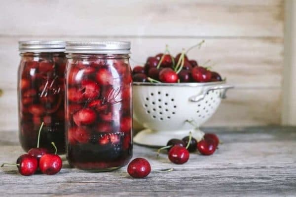تصویر 1 از قیمت کمپوت آلبالو شیشه ای + خرید باور نکردنی