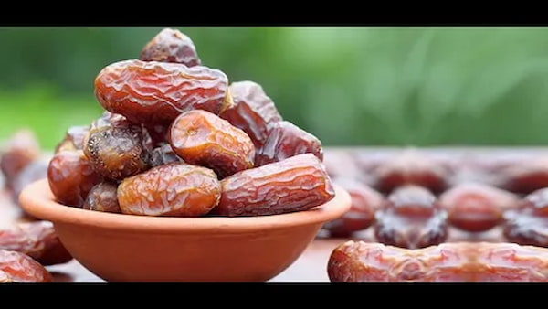 تصویر 1 از قیمت خرما کبکاب دشتستان با کیفیت ارزان + خرید عمده