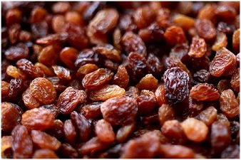 تصویر 5 از قیمت خرید کشمش پلویی صادراتی + فروش ویژه