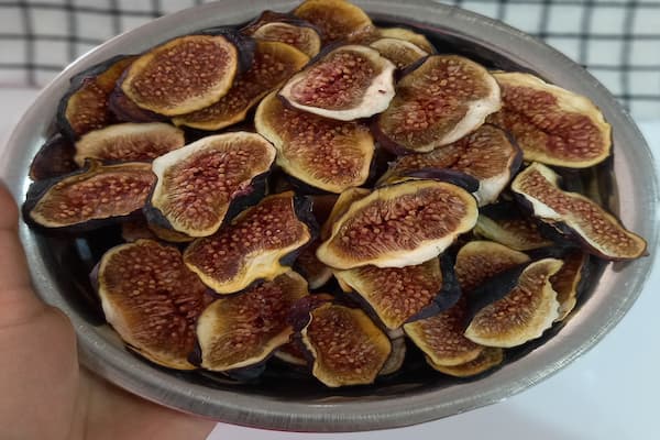 تصویر 3 از قیمت انجیر خشک اسلایشی با کیفیت ارزان + خرید عمده