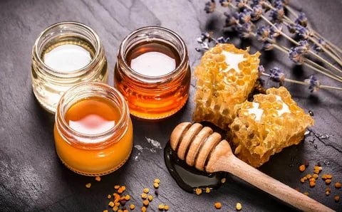 تصویر 1 از خرید و قیمت عسل آویشن کوهی + فروش صادراتی