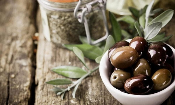 تصویر 1 از قیمت خرید زیتون ویژه طارم امساله عمده به صرفه و ارزان