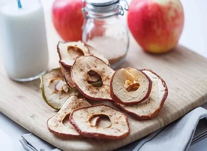 تصویر 2 از قیمت خرید سیب خشک با پوست + فروش ویژه