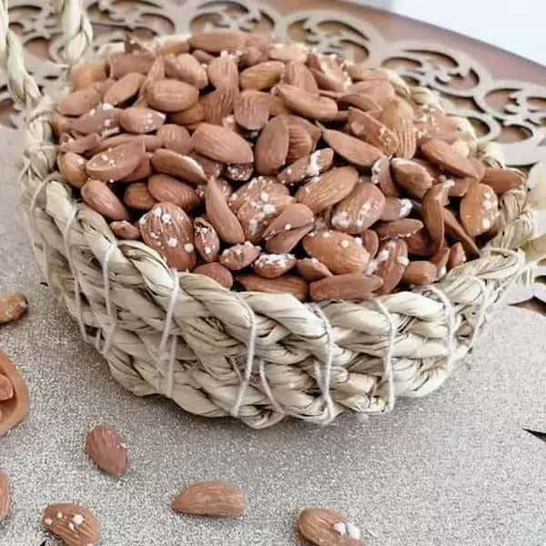 تصویر 1 از راهنمای خرید مغز بادام شور ایرانی + قیمت عالی