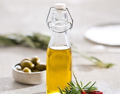 تصویر 5 از قیمت روغن زیتون محلی + خرید باور نکردنی