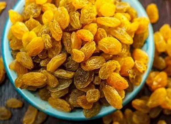 تصویر 5 از قیمت کشمش تیزابی بی دانه + خرید باور نکردنی