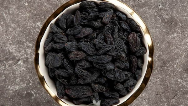 تصویر 3 از خرید و فروش مویز سیاه بی دانه با شرایط فوق العاده