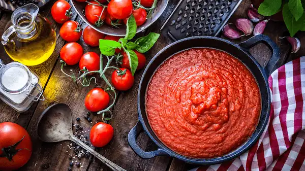تصویر 1 از خرید رب گوجه شیشه ای یک و یک + قیمت فروش استثنایی