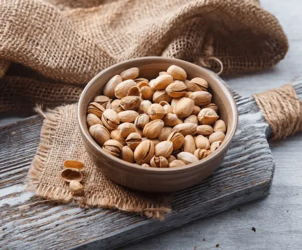 تصویر 3 از خرید پسته اکبری با پوست  + قیمت فروش استثنایی