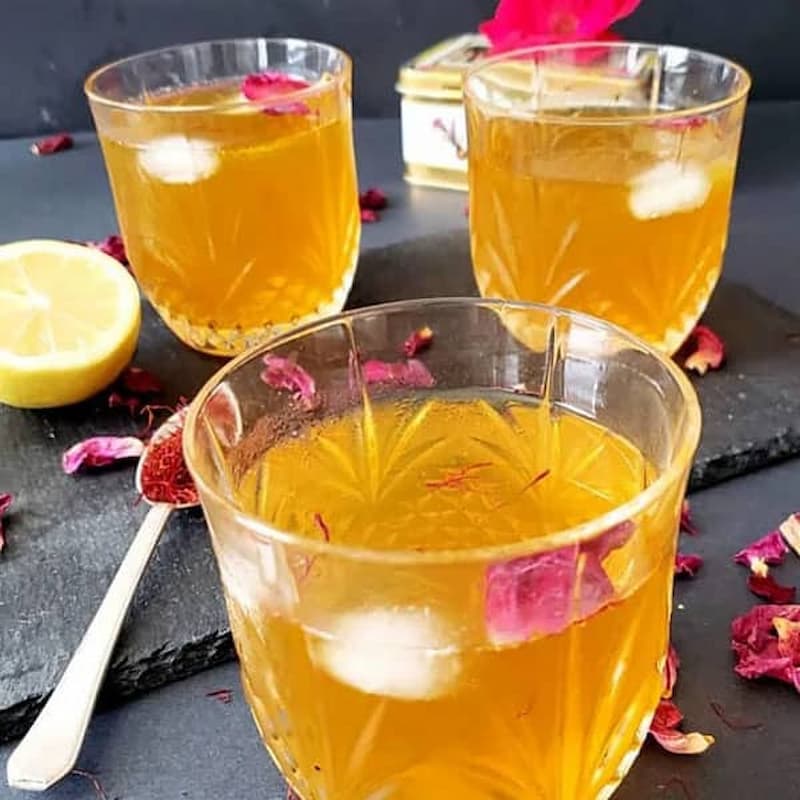 تصویر 1 از قیمت شربت گلاب زعفران + خرید باور نکردنی