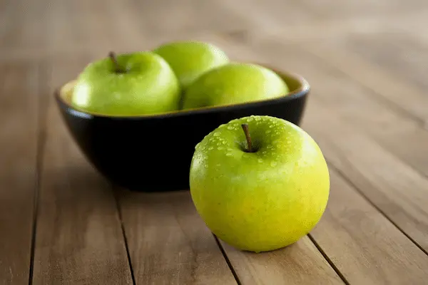 تصویر 3 از خرید سیب سبز از باغ ارومیه ارزان ترین قیمت + فروش عمده