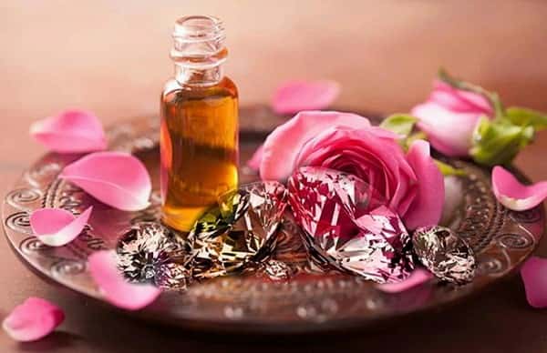 تصویر 3 از قیمت خرید گلاب دو آتیشه اصل + فروش ویژه