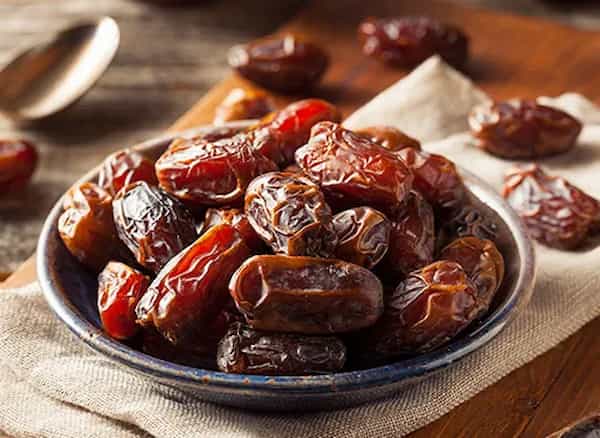 تصویر 3 از قیمت خرید خرما کبکاب درجه یک + فروش ویژه