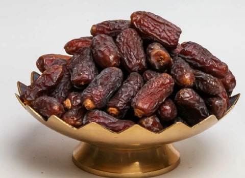 تصویر 3 از خرید خرما پیارم صادراتی + قیمت فروش استثنایی