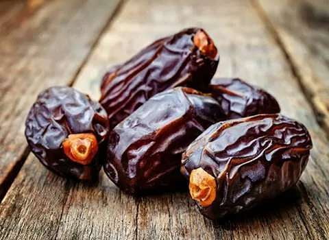 تصویر 4 از قیمت خرما پیارم درجه یک + خرید باور نکردنی