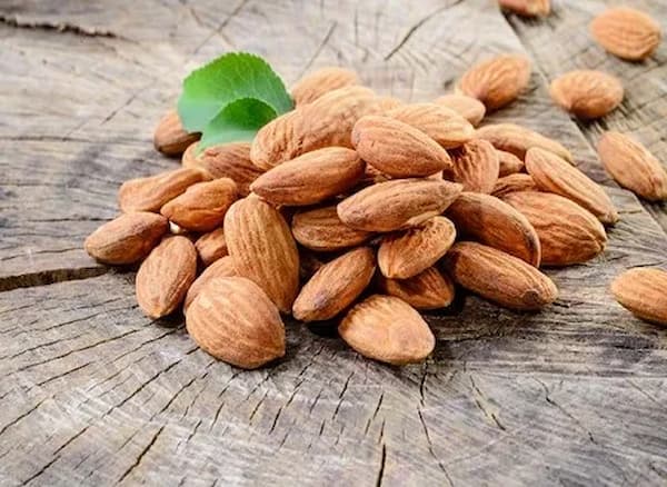 تصویر 3 از فروش مغز بادام مامایی + قیمت خرید به صرفه
