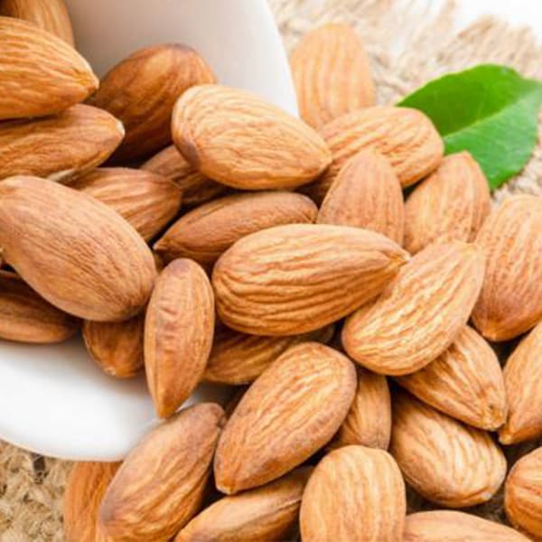 تصویر 1 از فروش مغز بادام مامایی + قیمت خرید به صرفه