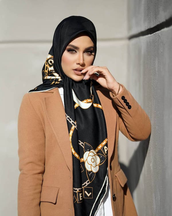 تصویر 4 از خرید و فروش روسری ابریشم ژاکارد با شرایط فوق العاده