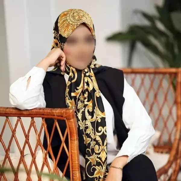 تصویر 1 از خرید و فروش روسری ابریشم ژاکارد با شرایط فوق العاده