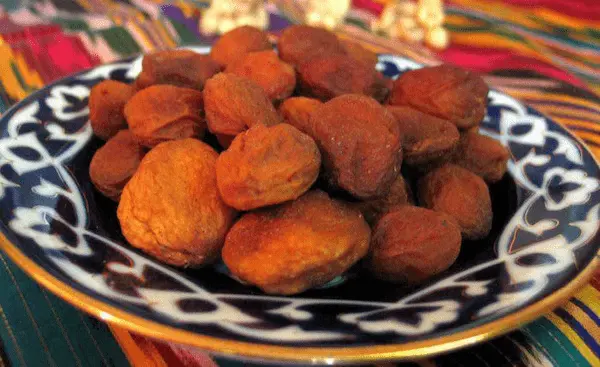 آلو بخارا ارگانیک با طعم طبیعی و کیفیت ممتاز