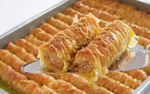 تصویر 3 از قیمت خرید باقلوا گردویی خانگی + فروش ویژه