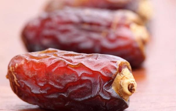 تصویر 1 از قیمت خرما زاهدی اعلا + خرید باور نکردنی