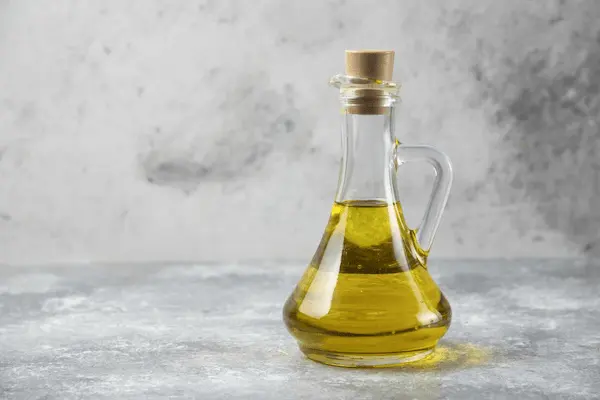 تصویر 1 از خرید و فروش روغن هسته خرما با شرایط فوق العاده