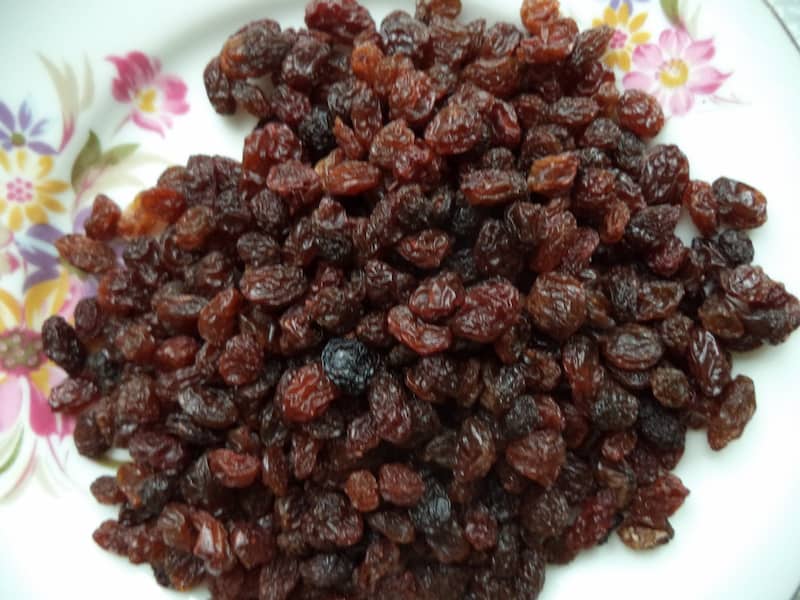 تصویر 4 از قیمت خرید کشمش پلویی خرمایی ملایر + فروش ویژه