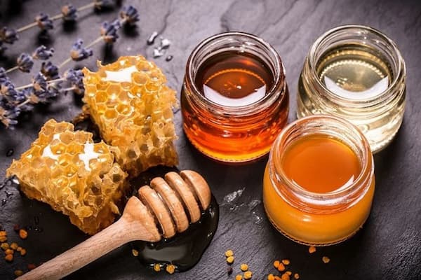 تصویر 3 از خرید و قیمت انواع عسل اسطوخودوس