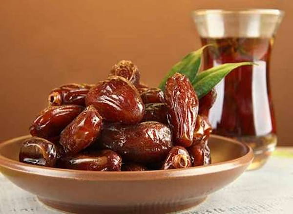 تصویر 5 از قیمت خرید خرما رطب کبکاب عمده به صرفه و ارزان