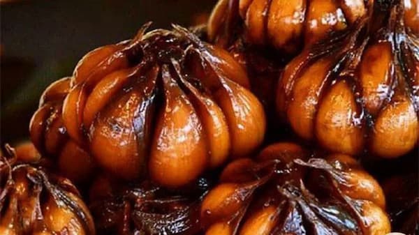 تصویر 5 از قیمت سیر سیاه فله ای + خرید باور نکردنی