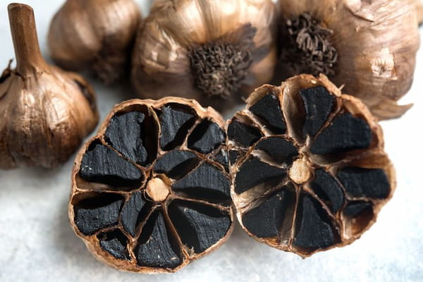 تصویر 3 از خرید و قیمت روغن موی سیر سیاه + فروش عمده