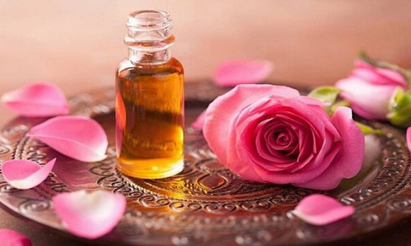 تصویر 5 از خرید و قیمت اسانس گل محمدی طبیعی + فروش صادراتی