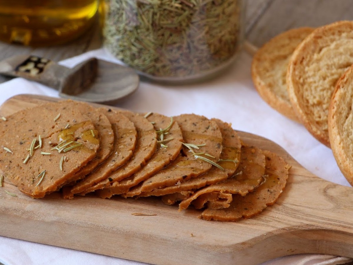خرید و فروش کالباس گیاهی با شرایط فوق العاده