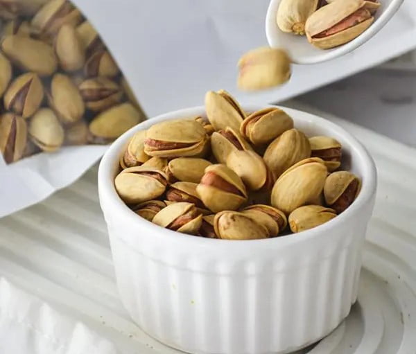 تصویر 5 از قیمت خرید پسته فندقی خندان عمده به صرفه و ارزان