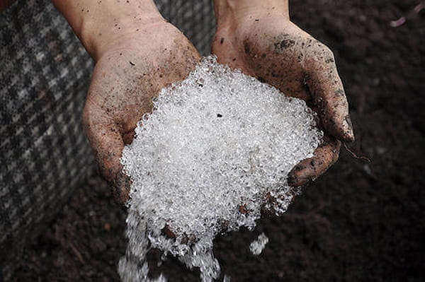 تصویر 1 از معرفی پلیمر جاذب آب + بهترین قیمت خرید