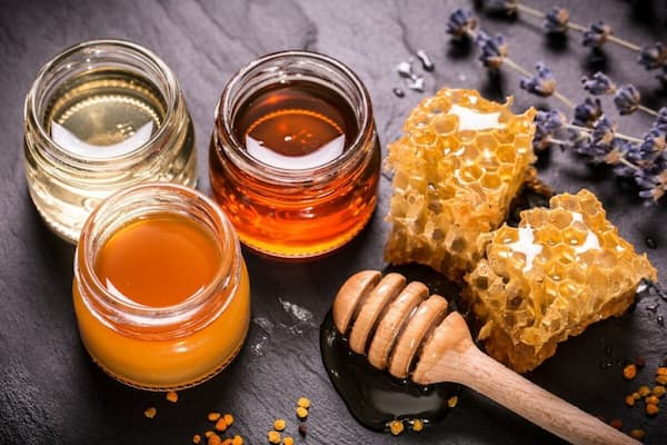تصویر 3 از راهنمای خرید عسل چندگیاه طبیعی + قیمت عالی